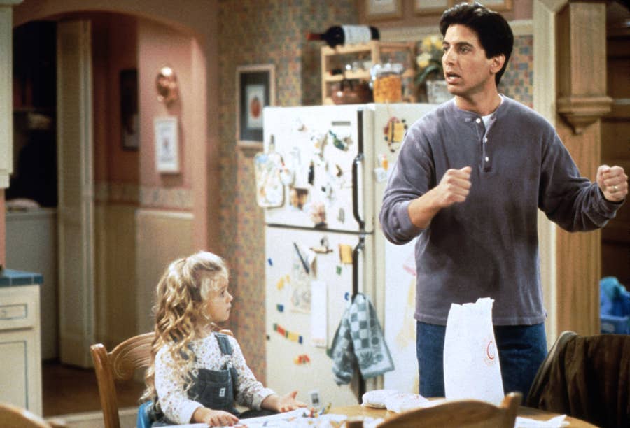 The Official Ranking Of Mediocre Sitcom Dudes