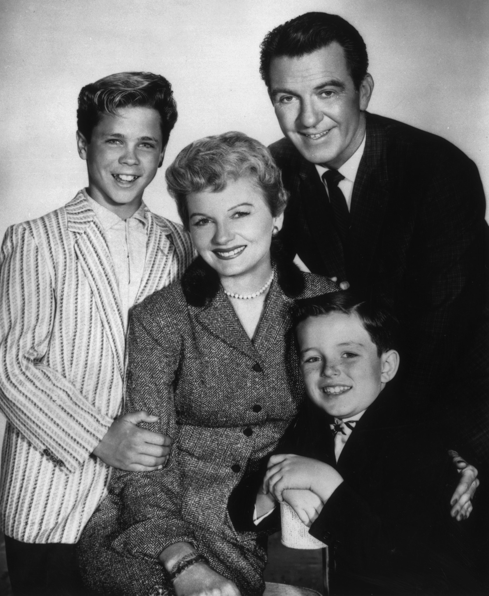 CAST OF LEAVE IT TO BEAVER