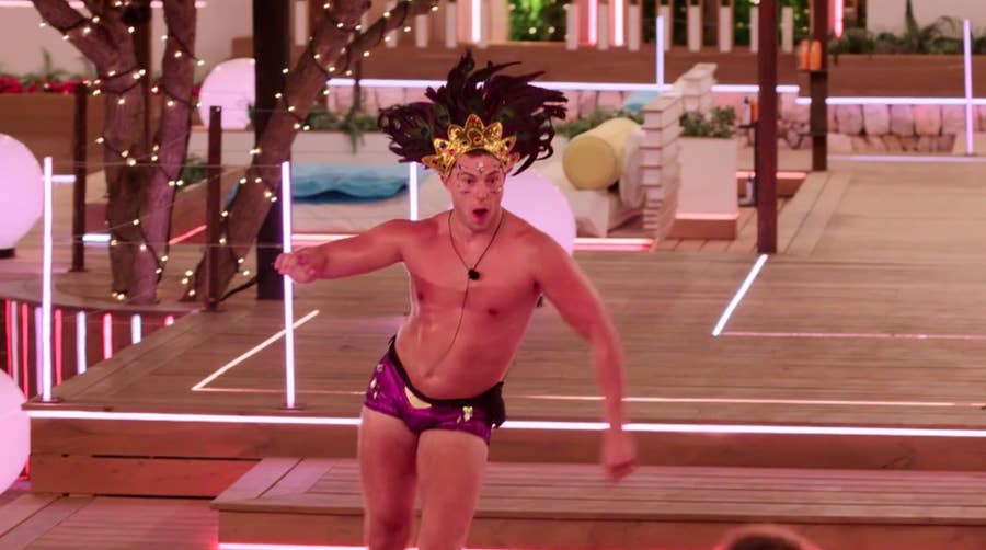 Love island season 5 on sale heart rate challenge episode