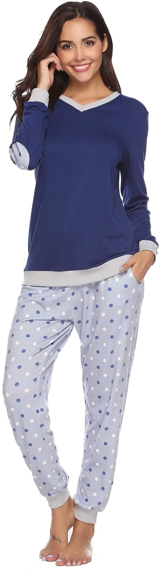 Pijama azul con pantalón tipo jogger