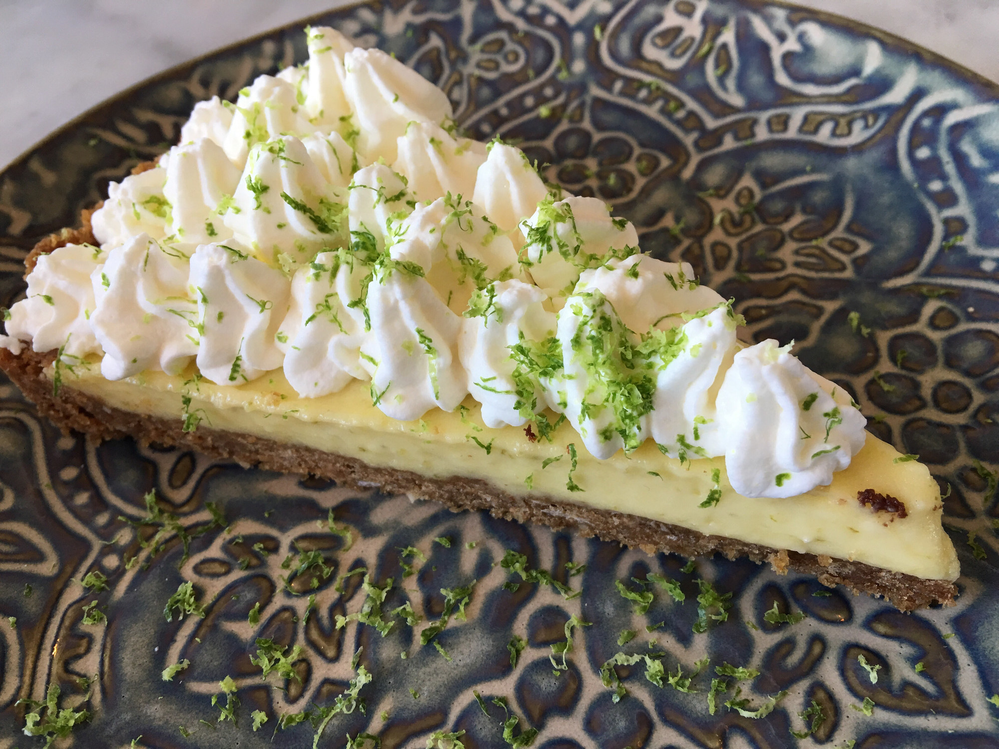 A slice of key lime pie.