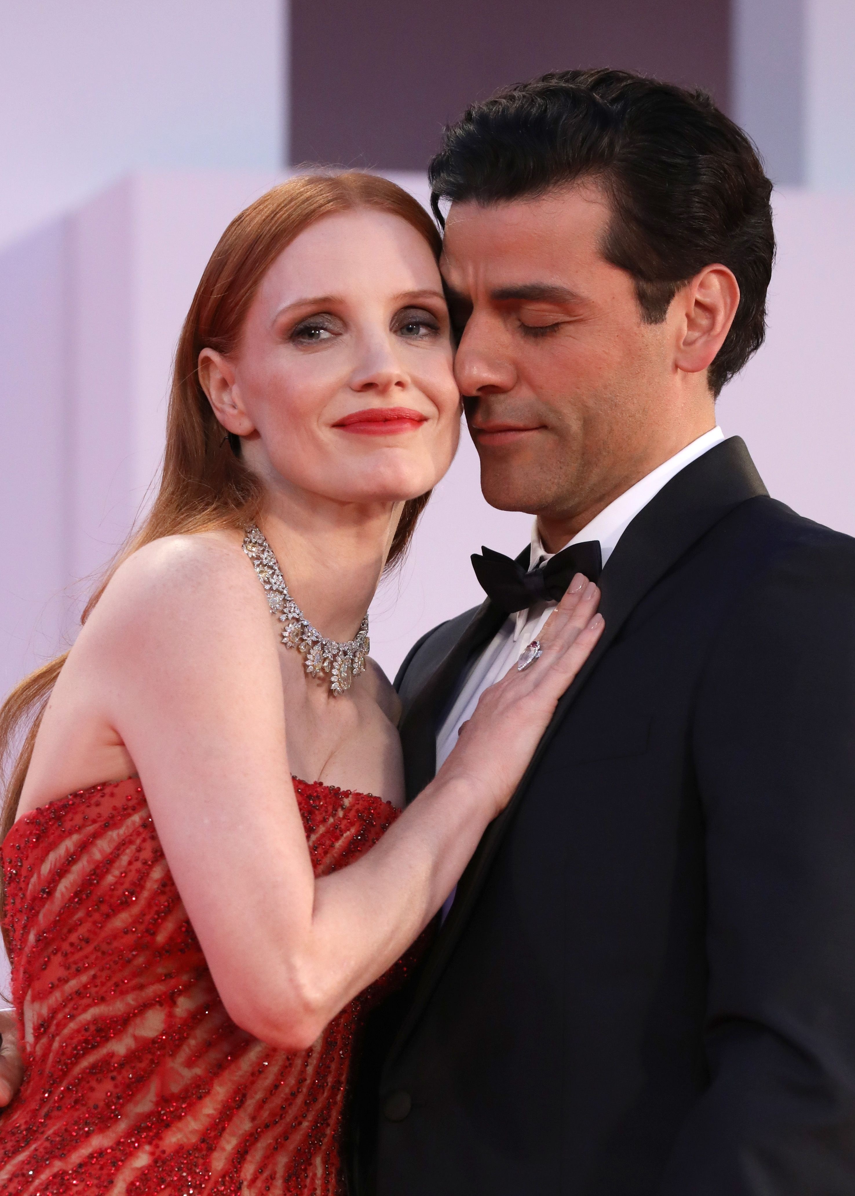 Jessica Chastain and Oscar Isaac