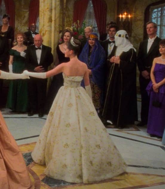 Wedding dress hotsell sabrina netflix