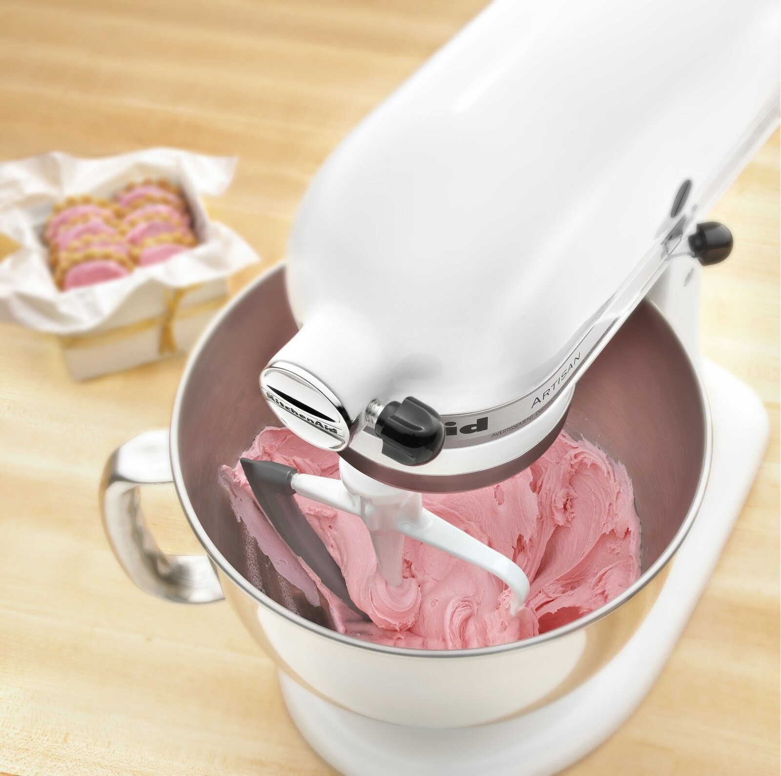 the flex-head beater making icing in the stand mixer