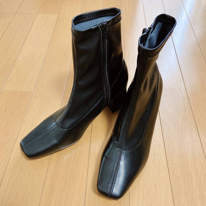 今年はこれ一足で十分だわ Guの ヒールブーツ が脚長効果バツグンすぎて泣いた