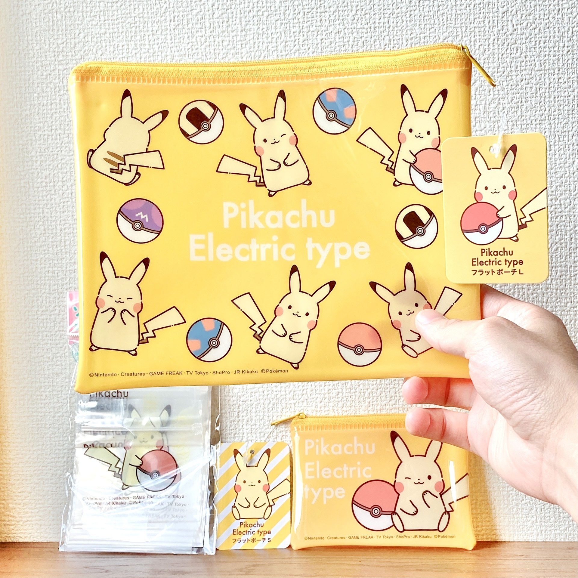 こんなの買っちゃうよユニクロさん 主張しすぎない ポケモンのスウェット さり気ないデザインがお洒落すぎる