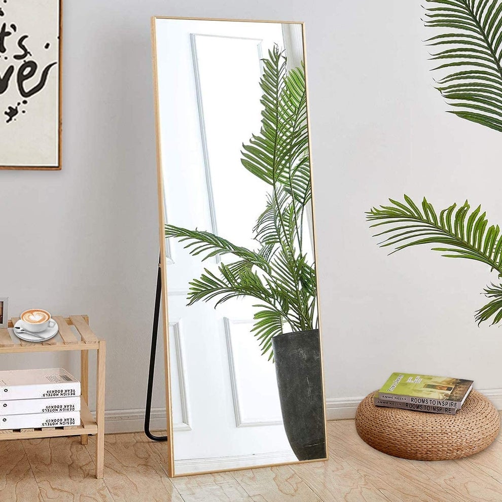 31 Ways To Make Even The Tiniest Apartment Feel Roomy