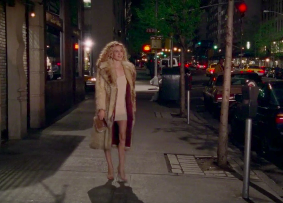 Carrie Bradshaw on a NYC sidewalk in &quot;Sex and the City&quot;