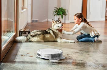 the robovac mopping cement flooring