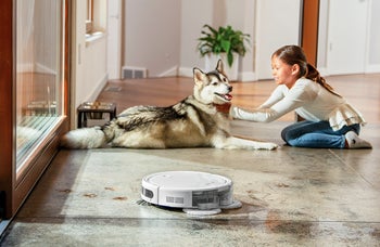 the robovac mopping cement flooring