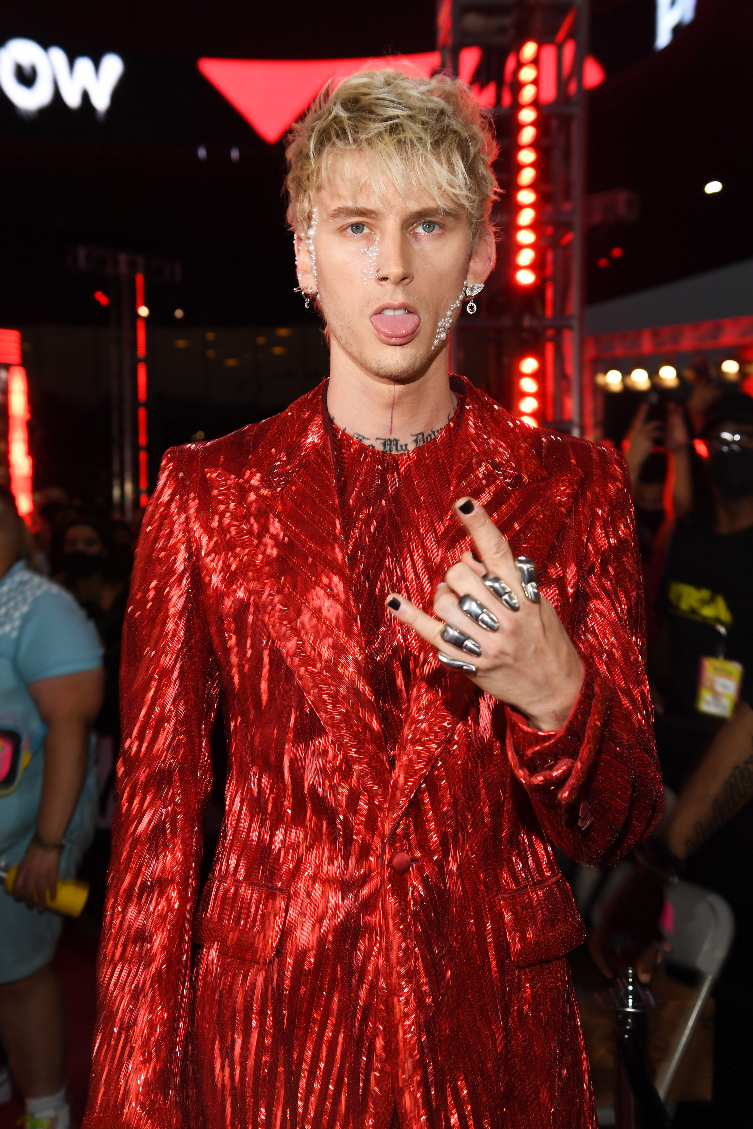 Machine Gun Kelly at the 2021 VMAs