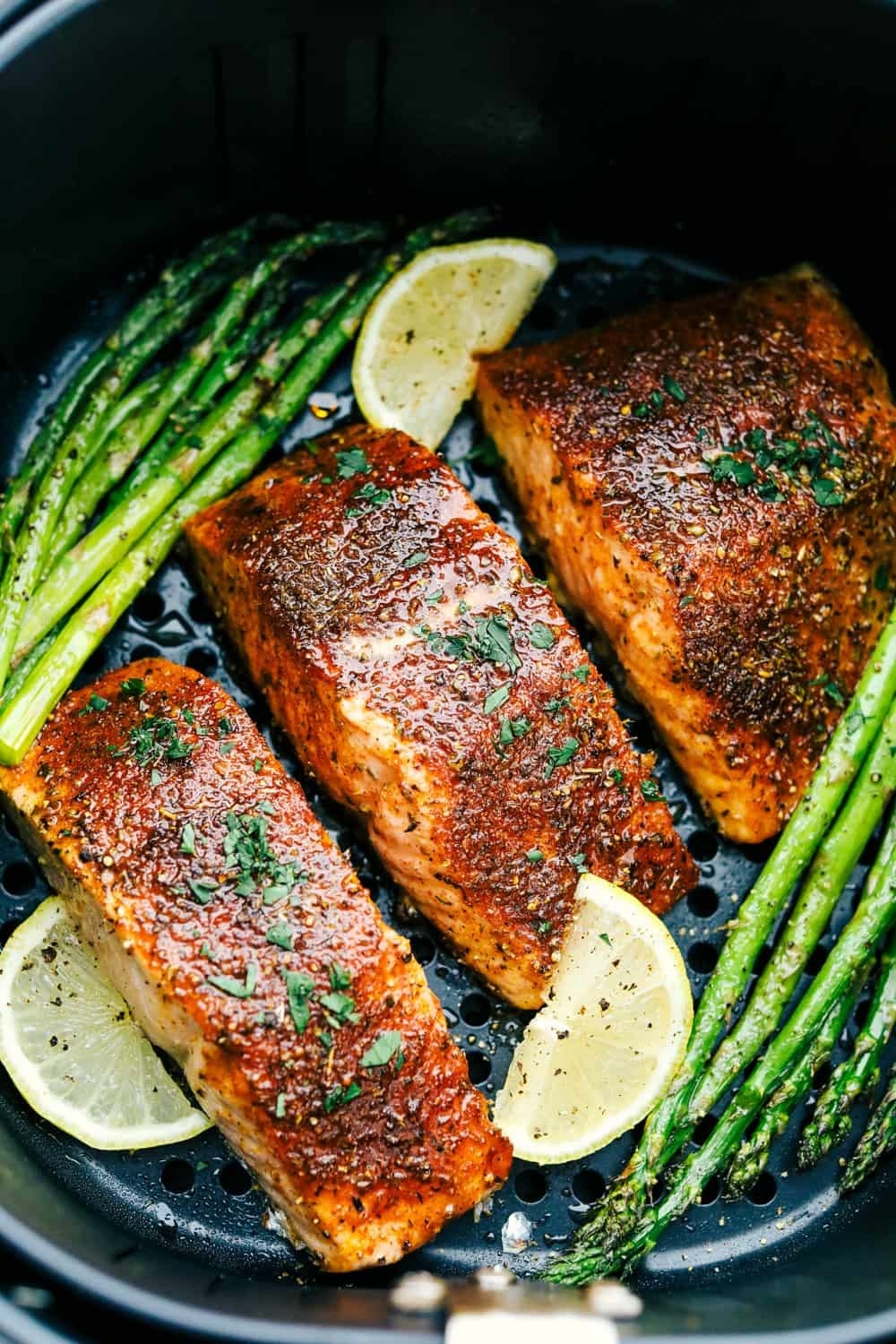 Salmon and asparagus in the air fryer.