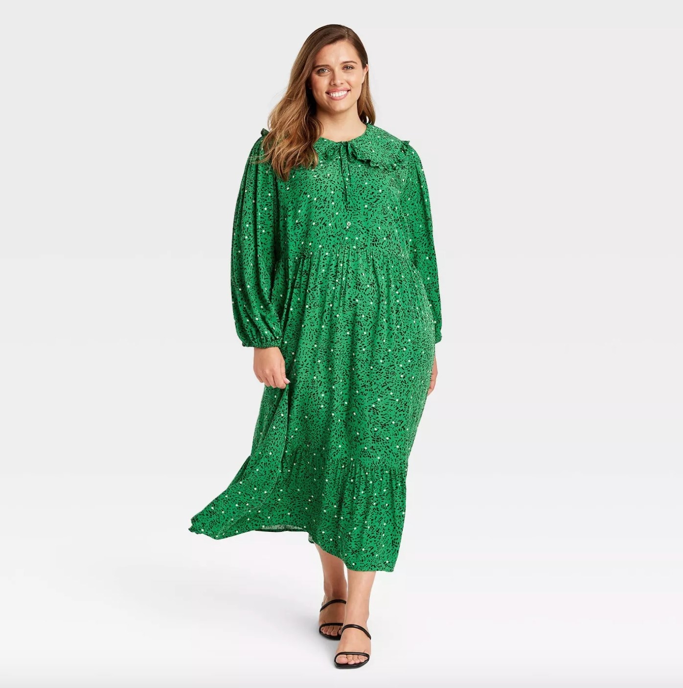 The kelly green long-sleeve midi dress