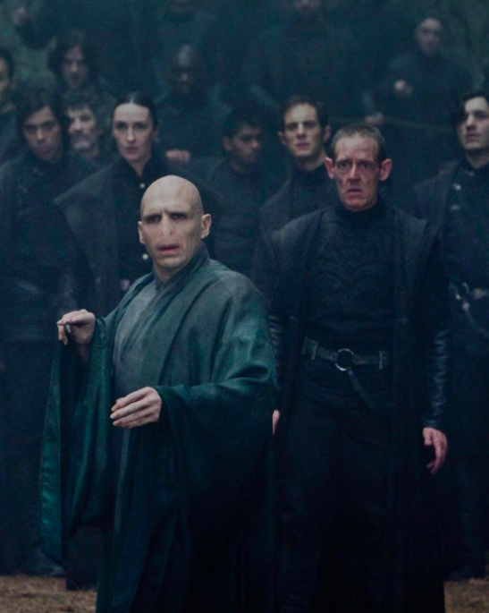 Voldemort&#x27;s robes are an ashy black
