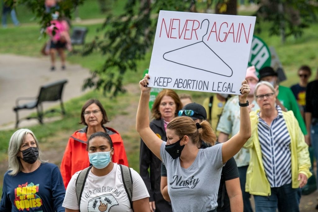 A protest that says &quot;keep abortion legal&quot;