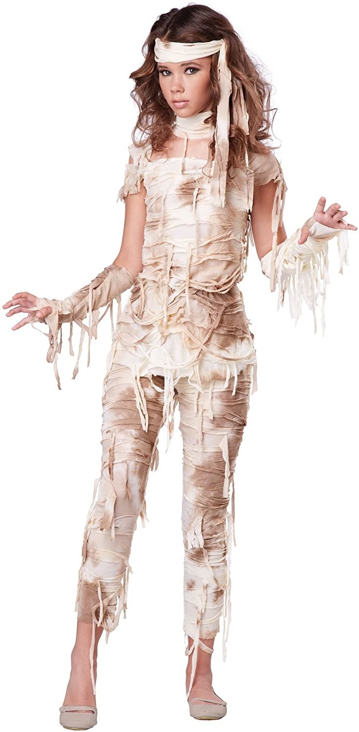 Teen model wearing the mummy costume