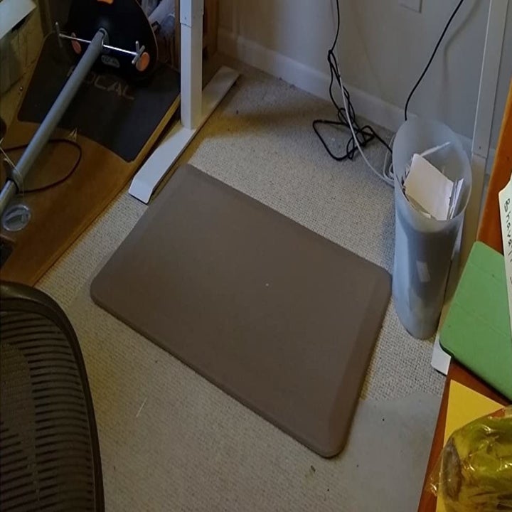 13 Best Standing Desk Mats To Keep You Comfy From 95