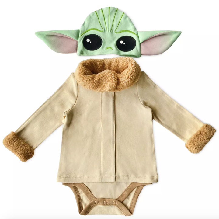 a baby yoda onesie and hat