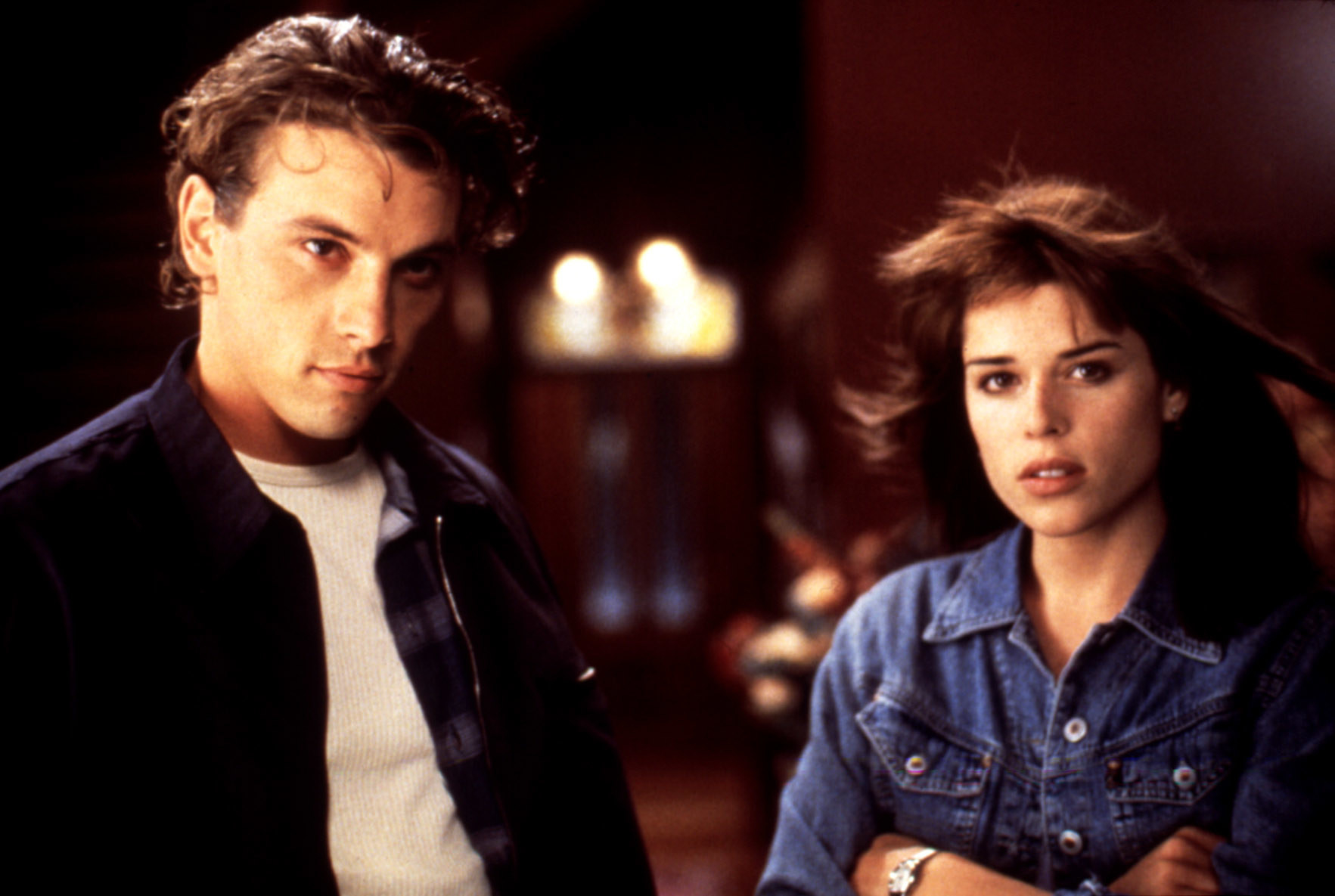 Skeet Ulrich and Neve Campbell in Scream