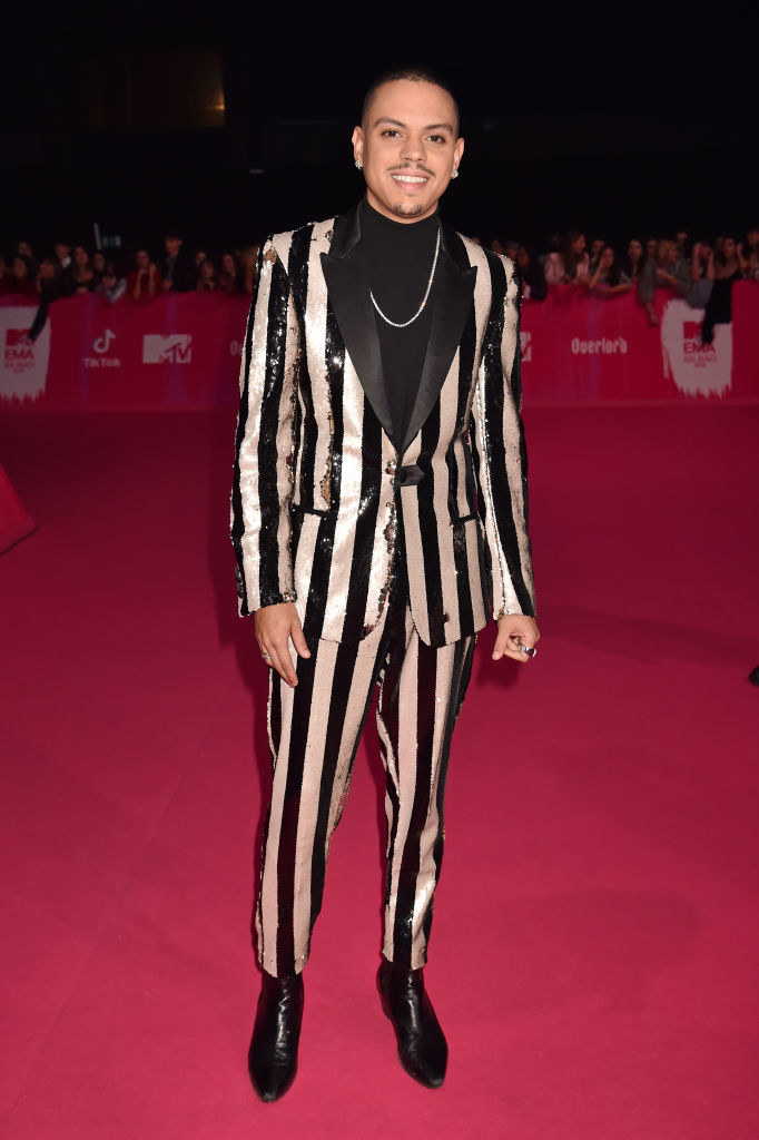 shiny striped suit