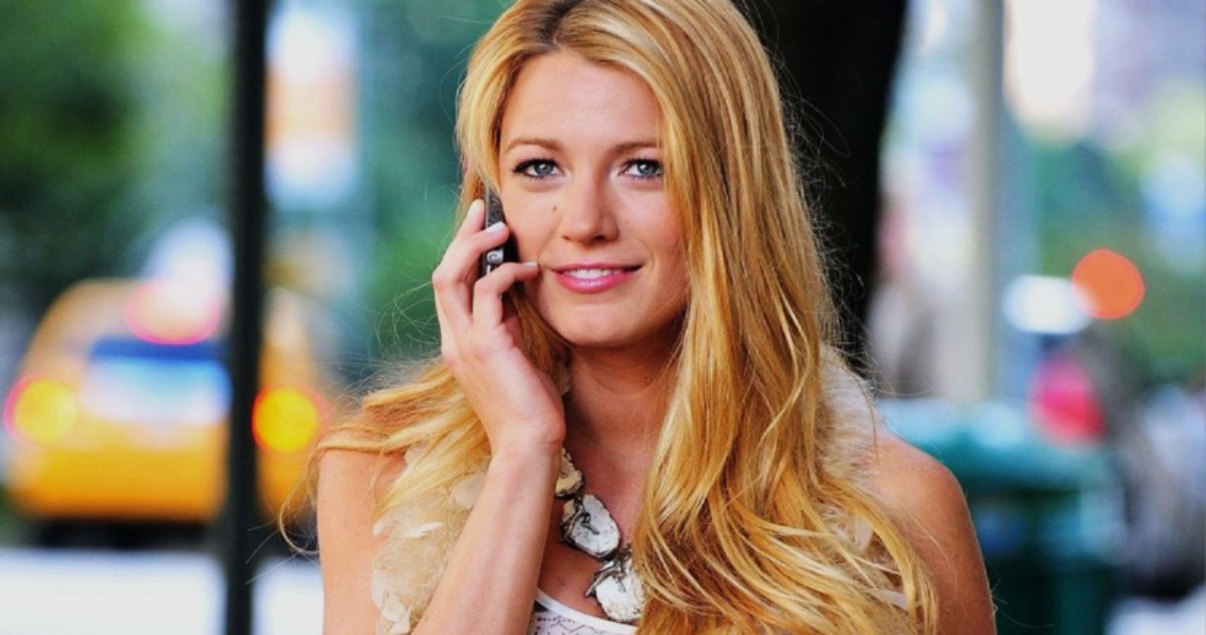 Blake Lively as Serena Van Der Woodsen in Gossip Girl