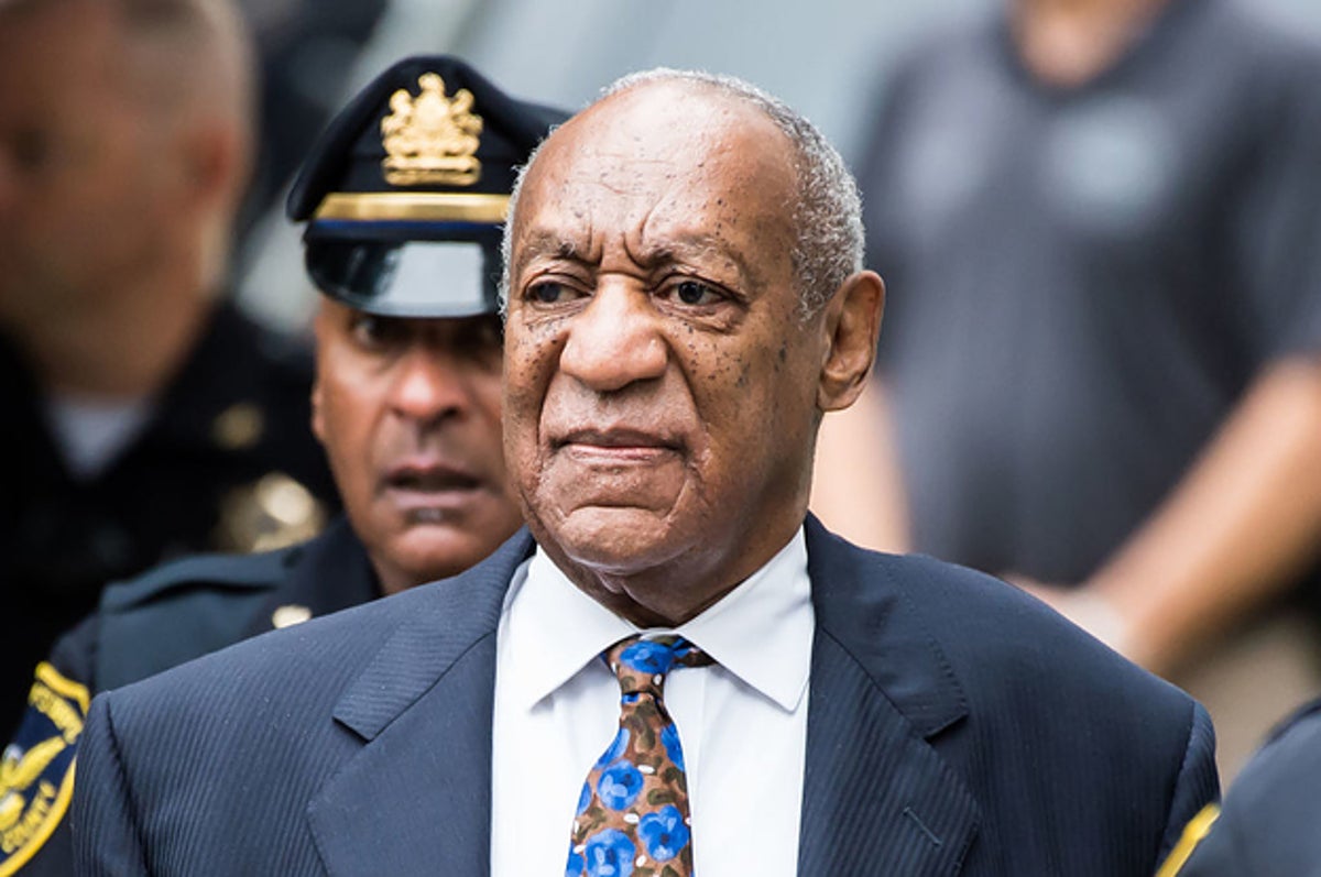 Actor Lili Bernard Has Filed A Lawsuit Against Bill Cosby For Allegedly Drugging..