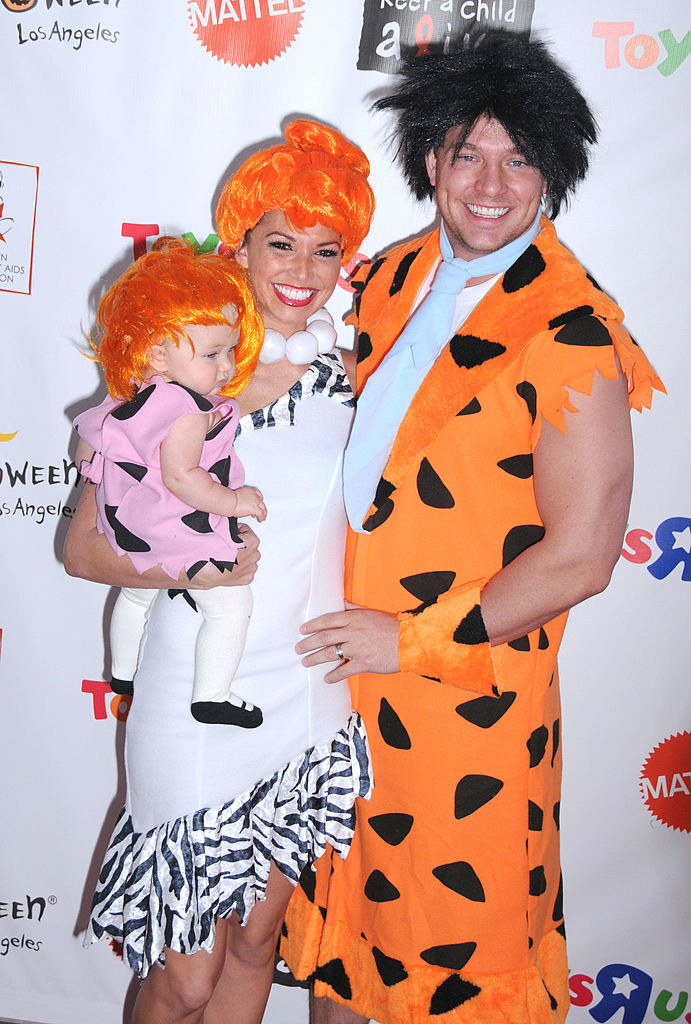 Melissa Rycroft and Tye Strickland dressed as Fred and Wilma