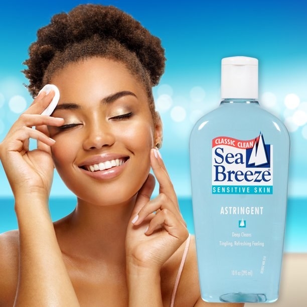 The Sea Breeze Sensitive Skin Facial Cleanser
