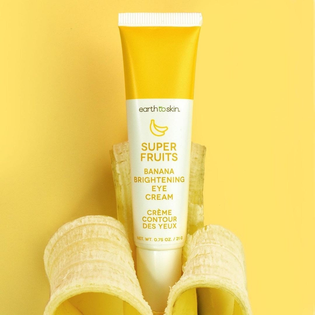 The Earth to Skin Super Fruits Banana Brightening Eye Cream