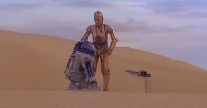 C-3PO and R2-D2 on Tatooine in &quot;Star Wars: Episode IV - A New Hope&quot;
