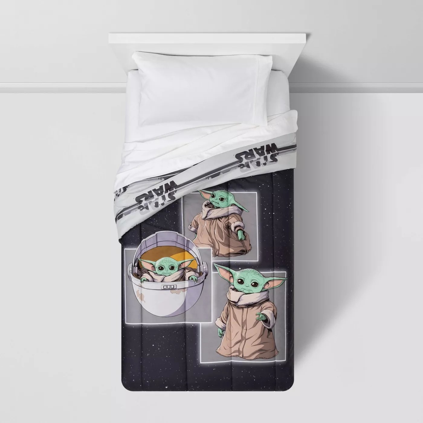 The Star Wars themed twin comforter