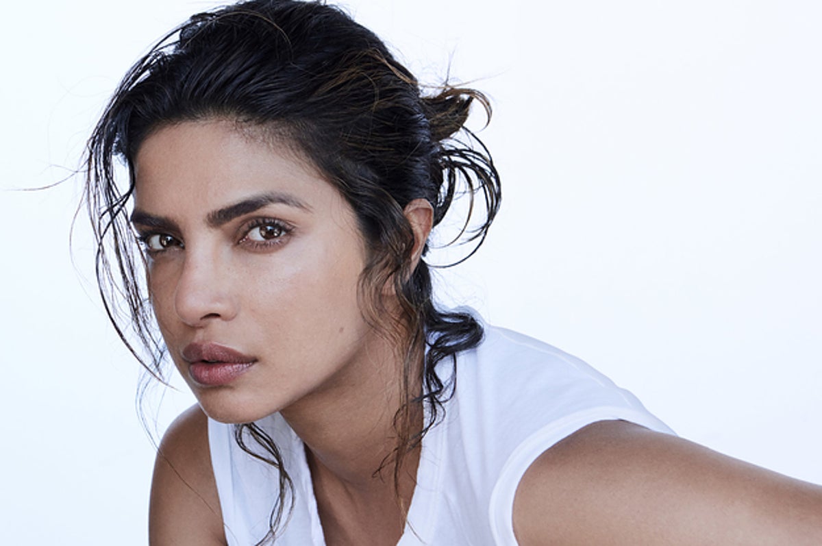 1200px x 797px - Priyanka Chopra Wants You To Know That Pageants Can Be Empowering