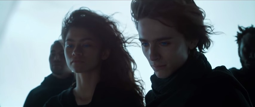 Paul and Chani with blue eyes in &quot;Dune&quot;