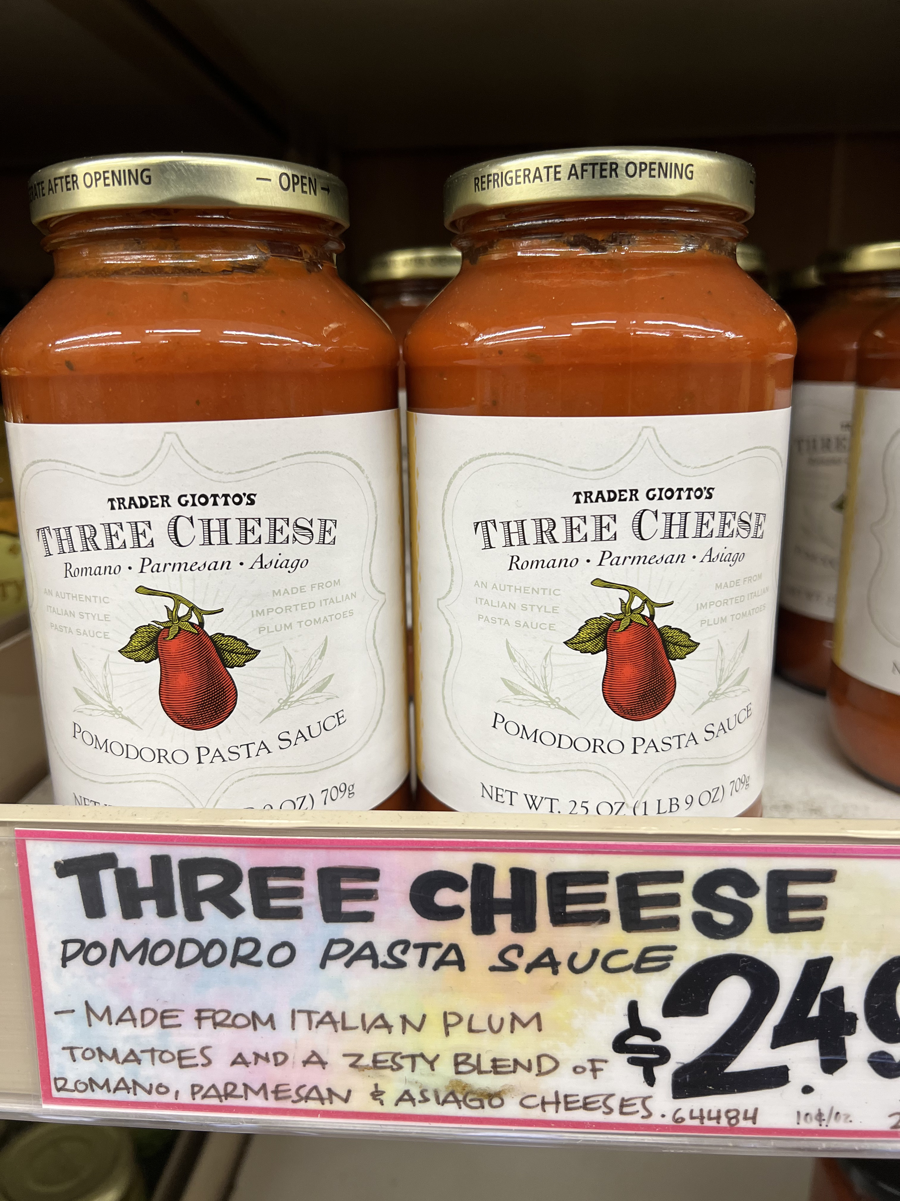 Three Cheese Pomodoro Pasta Sauce