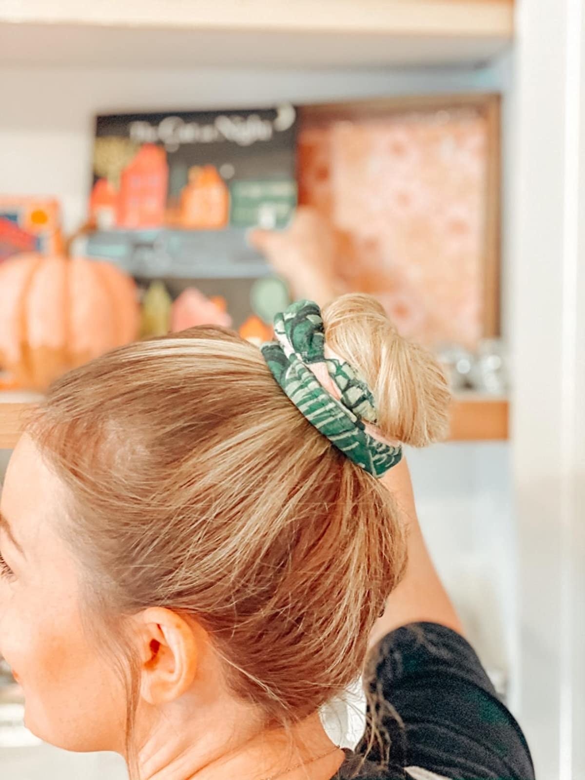 Reviewer wearing microfiber scrunchie
