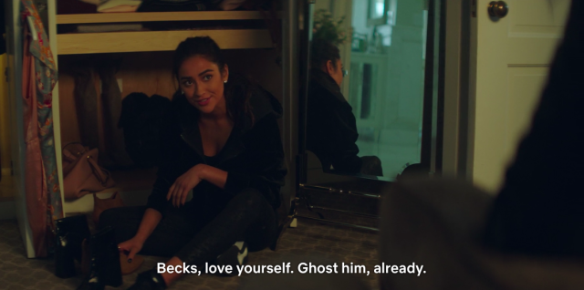 Peach from &quot;You&quot;: &quot;Love yourself, ghost him already&quot;