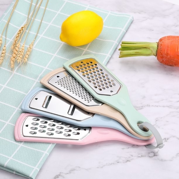 The set with four different graters