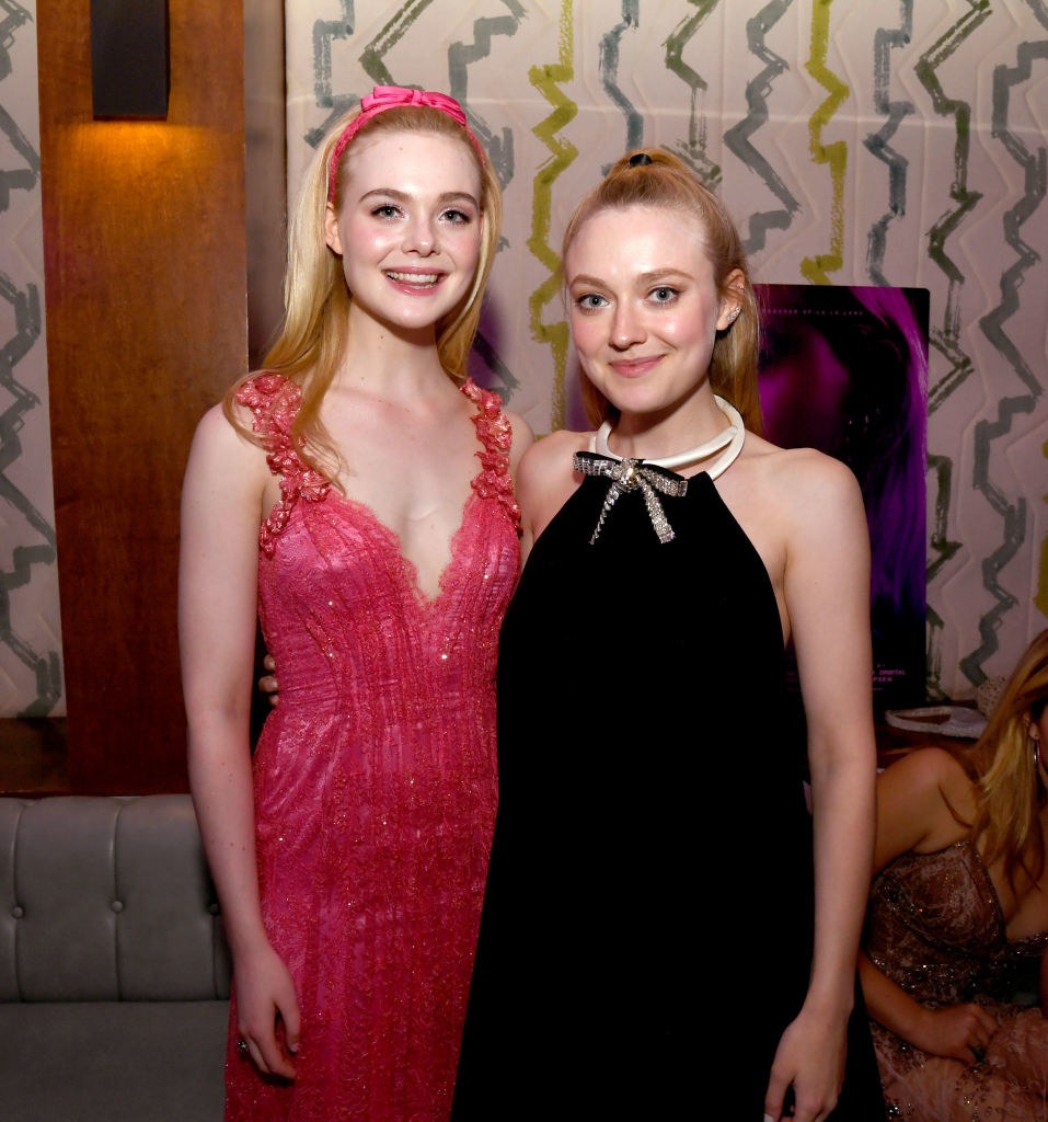 Elle and Dakota Fanning together at an event