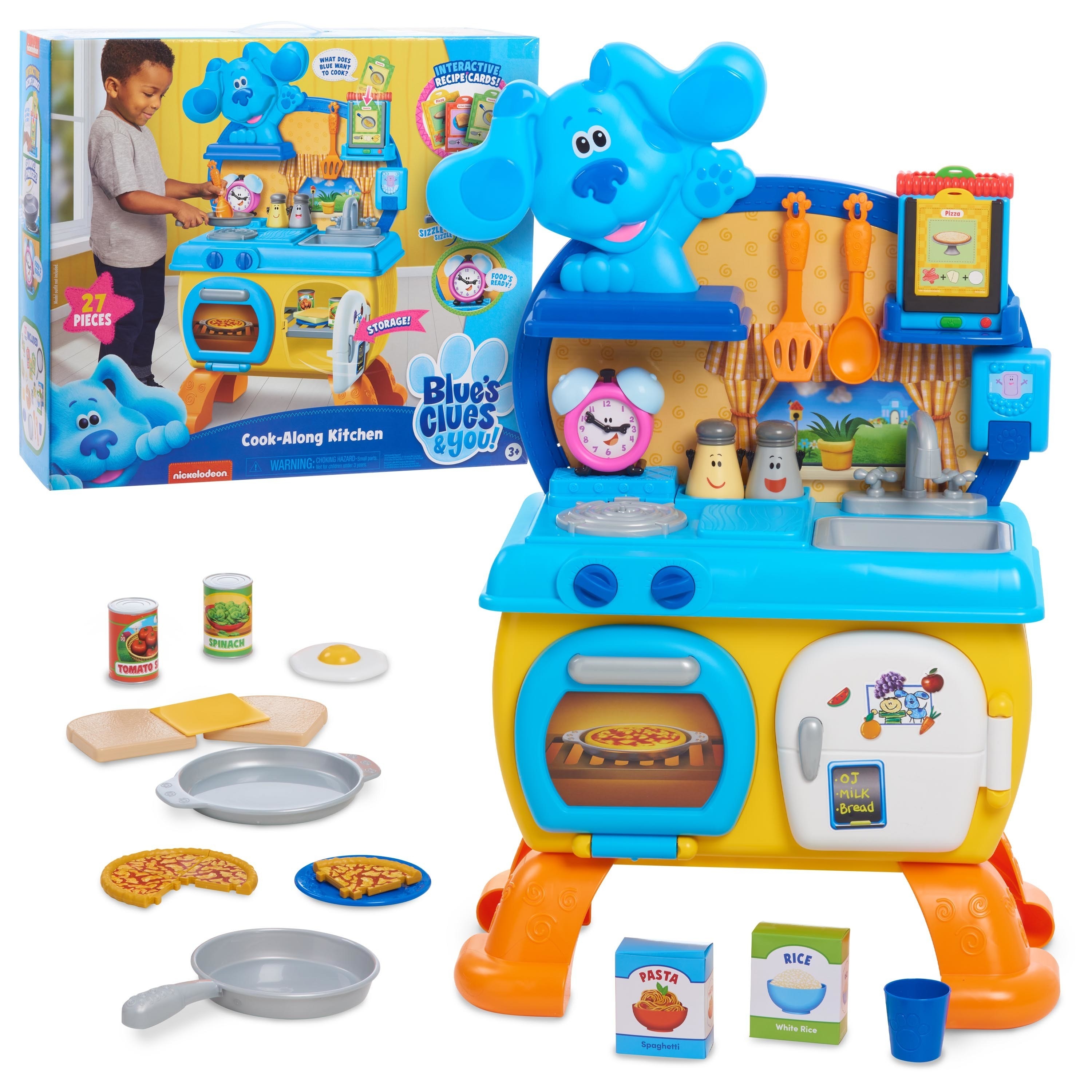 the kitchen play set and the accessories it comes with