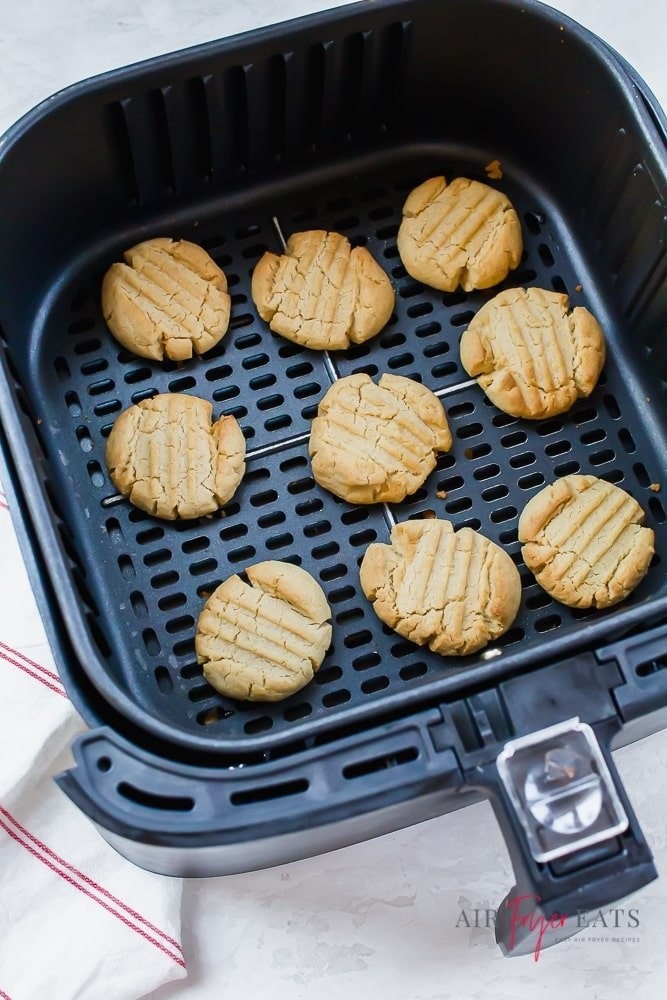 What can be cooked outlet in an air fryer