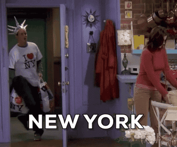 Chandler walking through the door with New York City gifts on &quot;Friends&quot;