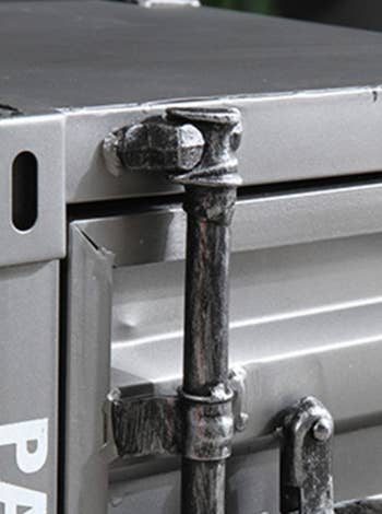 closeup of pipe latch detail