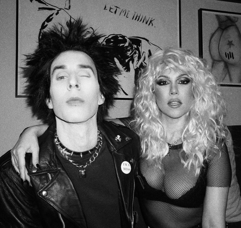 Travis and Kourtney as Sid and Nancy