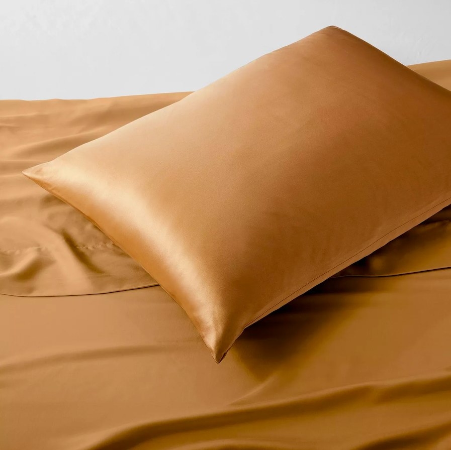 Silk pillow in color &quot;Warm brown&quot;