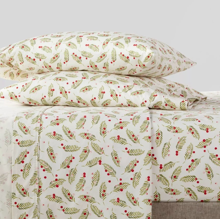 Sheets in color &quot;Holly&quot;