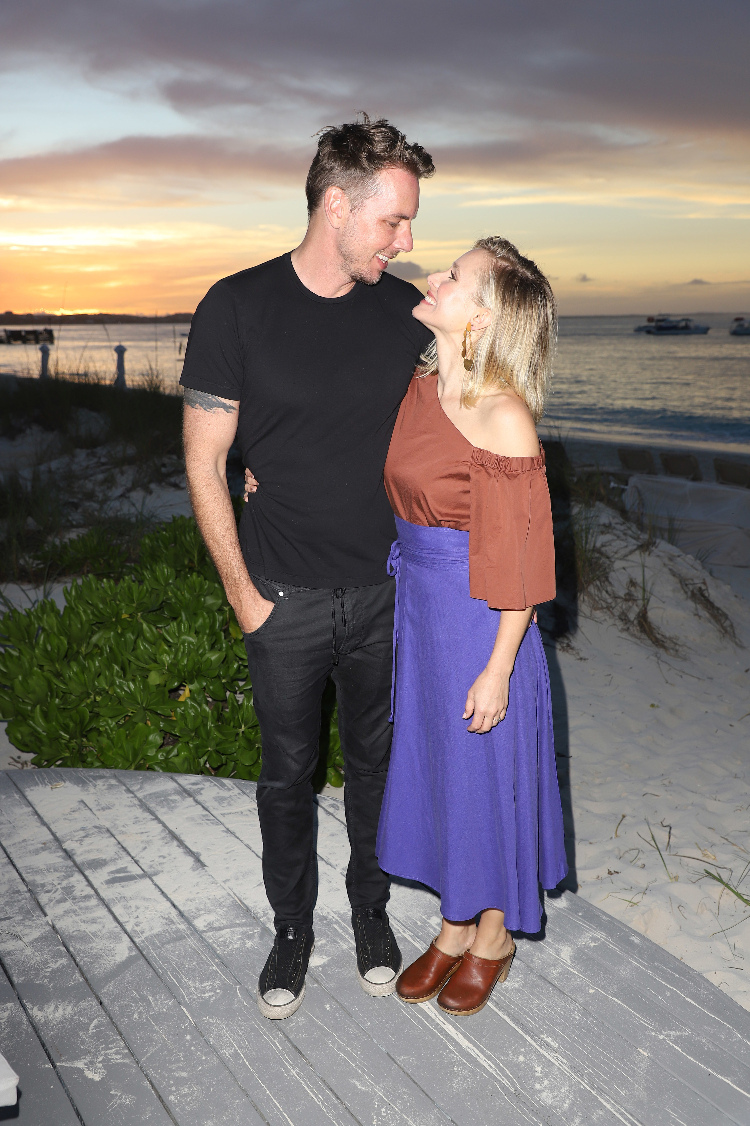 Dax Shepard Shared How He And Kristen Bell Explain Sex To Their 6- And ...