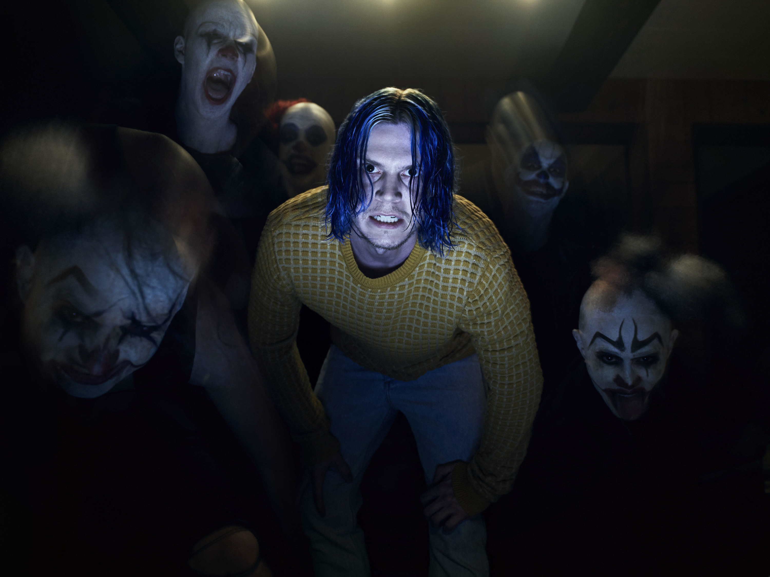 Evan Peters in a promo photo for &quot;AHS: Cult&quot; wearing blue hair