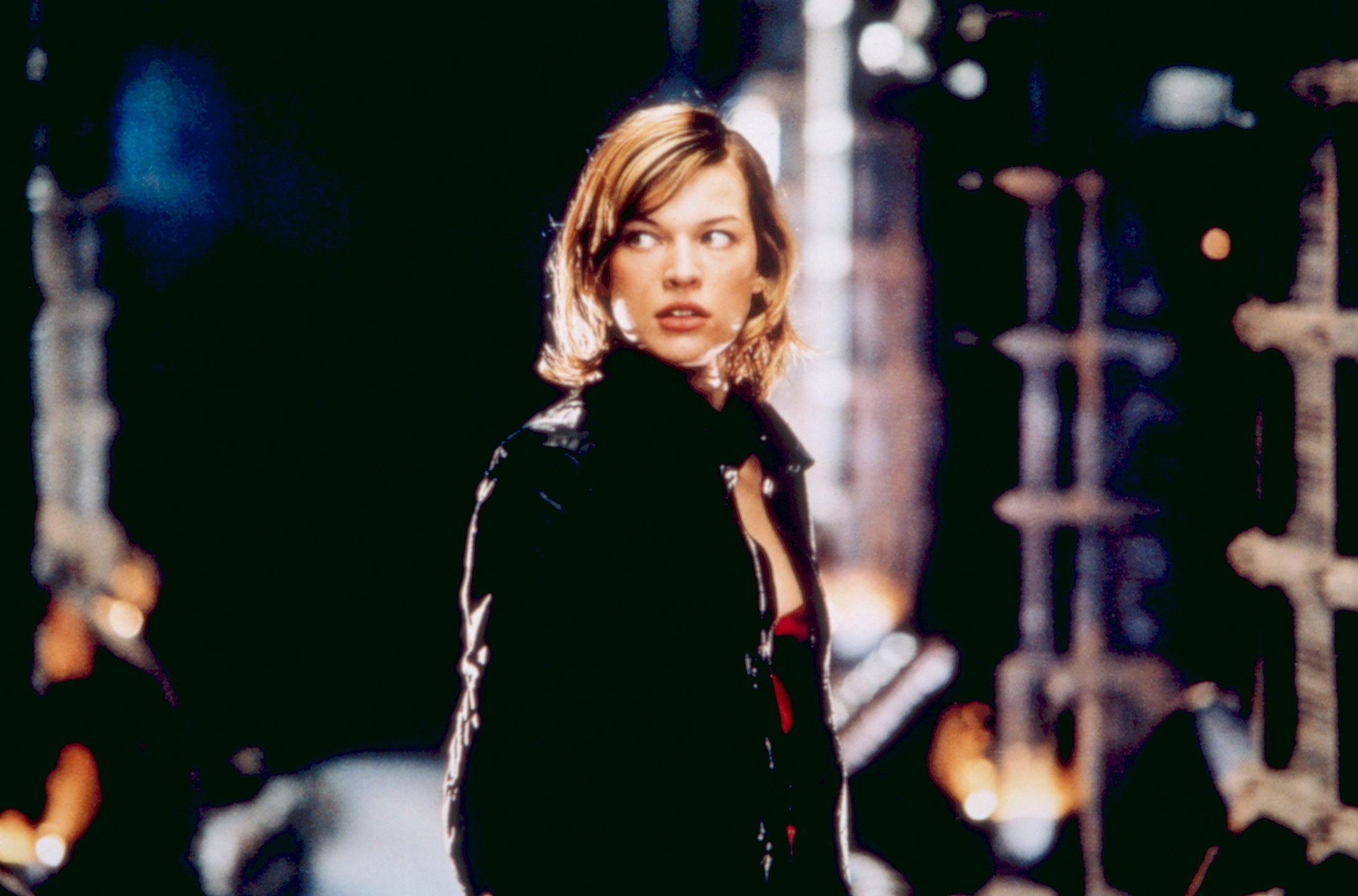 Milla Jovovich in Resident Evil