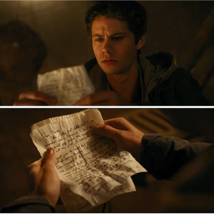 Thomas reading the note from Newt in "Maze Runner: The Death Cure"