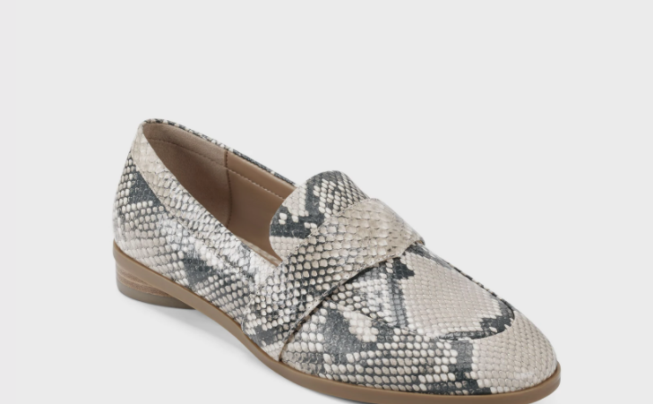 snakeskin loafer